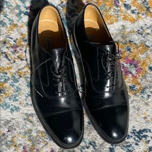 Johnston & Murphy Black Leather Oxfords